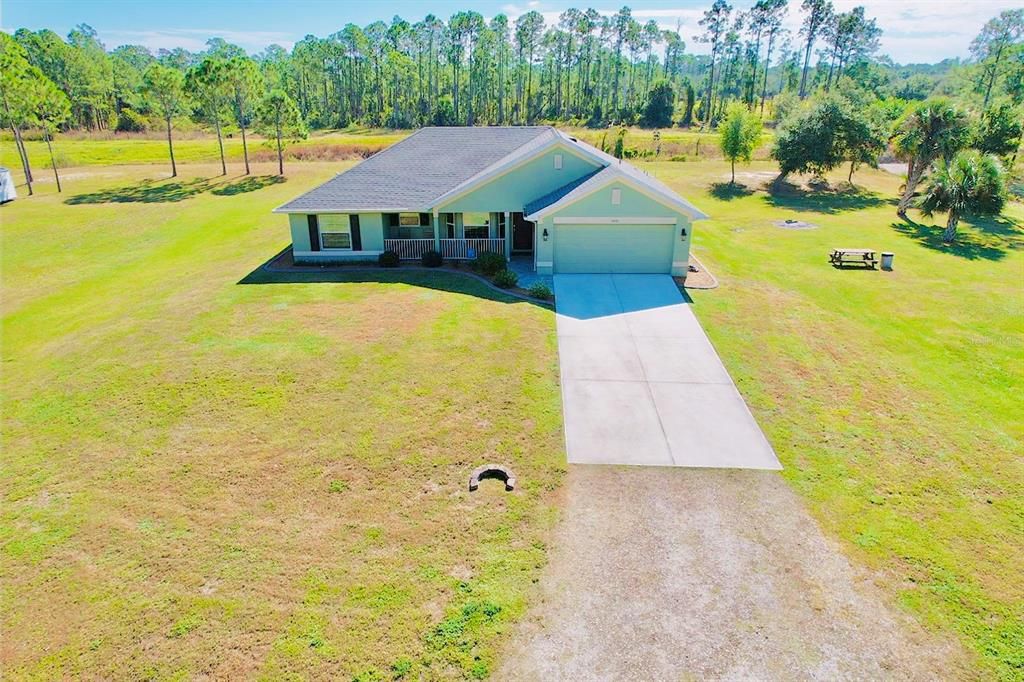 For Sale: $649,900 (3 beds, 2 baths, 1534 Square Feet)