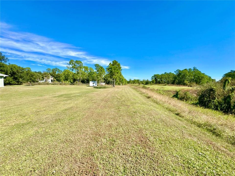 For Sale: $649,900 (3 beds, 2 baths, 1534 Square Feet)