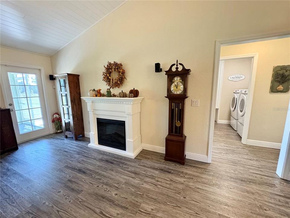 For Sale: $649,900 (3 beds, 2 baths, 1534 Square Feet)