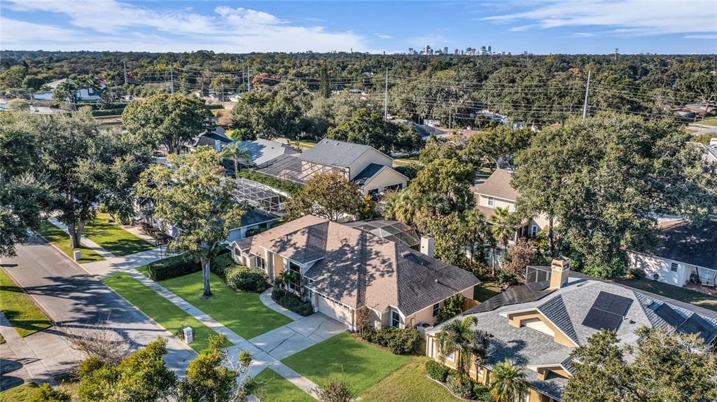 Activo con contrato: $625,000 (4 camas, 3 baños, 2534 Pies cuadrados)