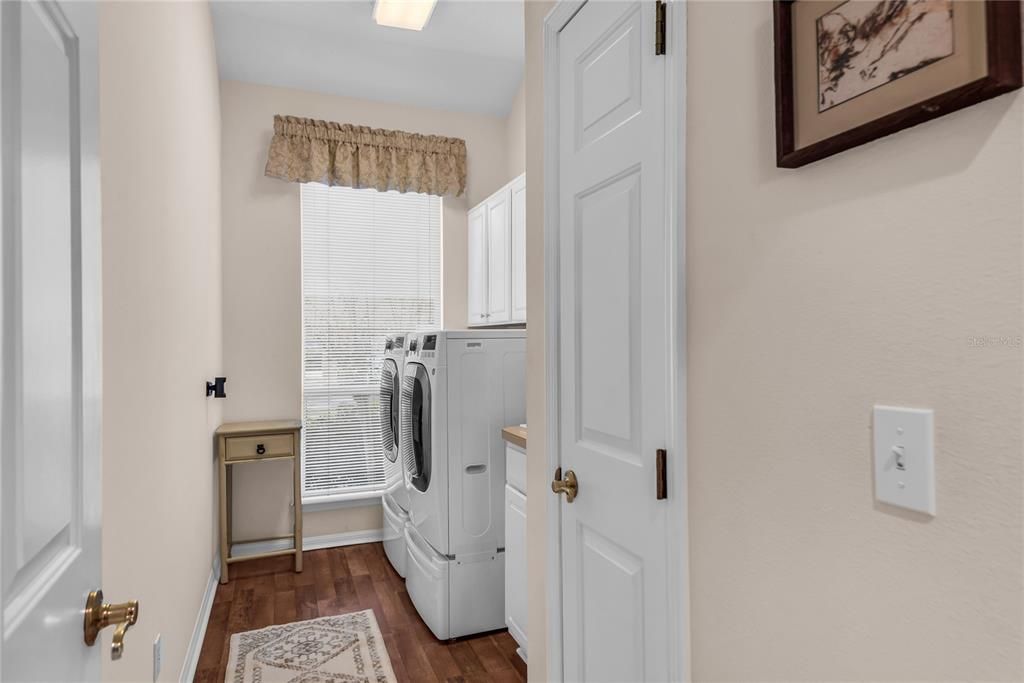 Activo con contrato: $625,000 (4 camas, 3 baños, 2534 Pies cuadrados)