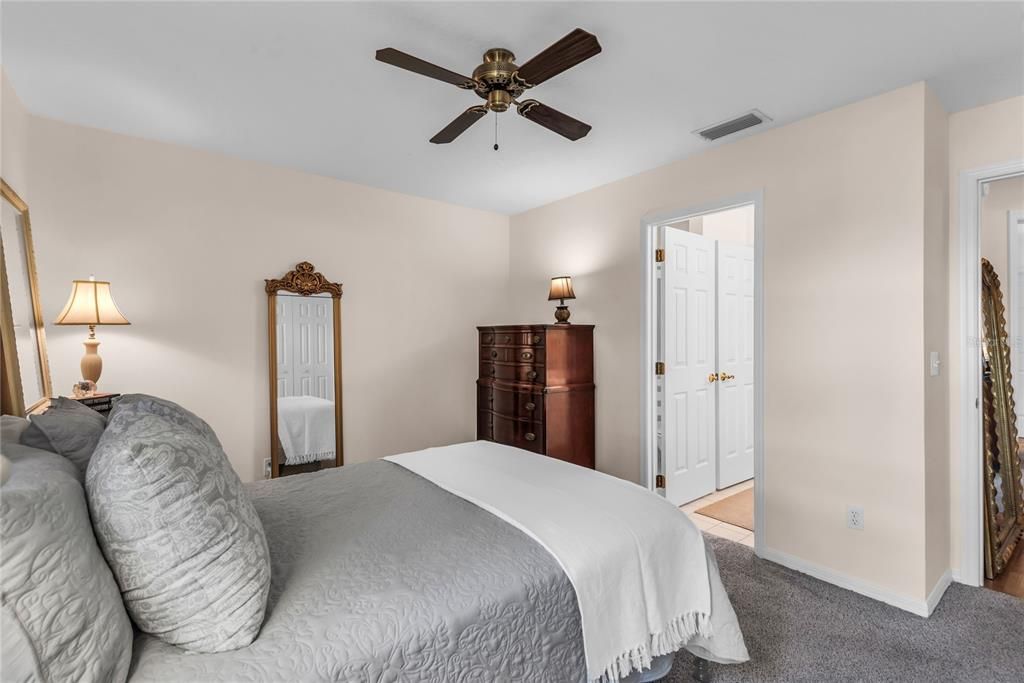 Activo con contrato: $625,000 (4 camas, 3 baños, 2534 Pies cuadrados)