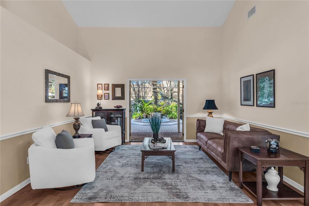 Activo con contrato: $625,000 (4 camas, 3 baños, 2534 Pies cuadrados)