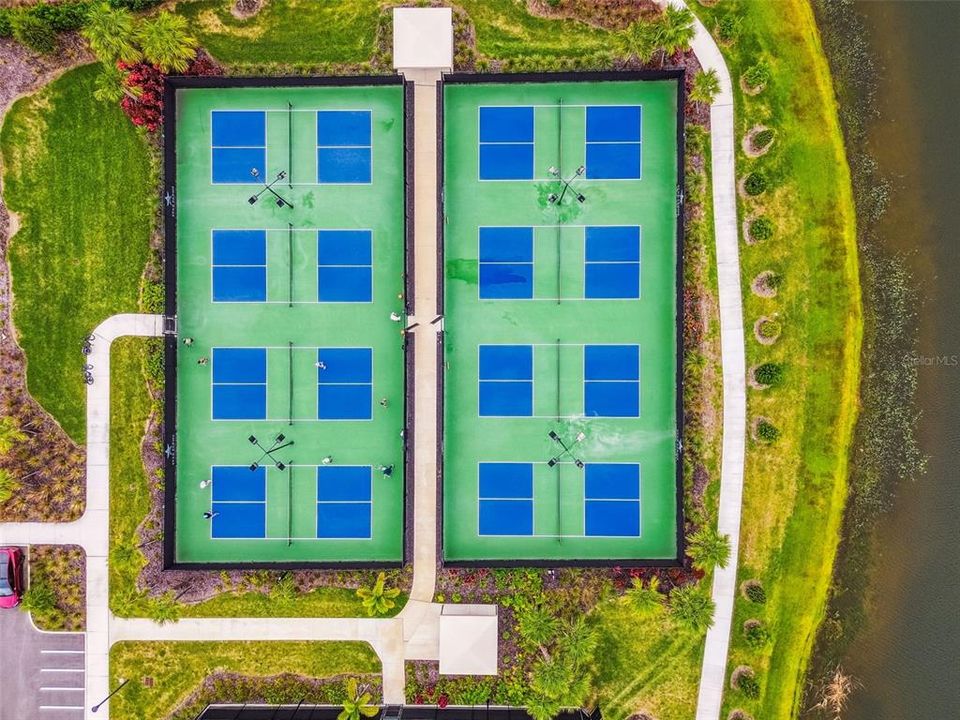 For Sale: $509,900 (3 beds, 2 baths, 1844 Square Feet)