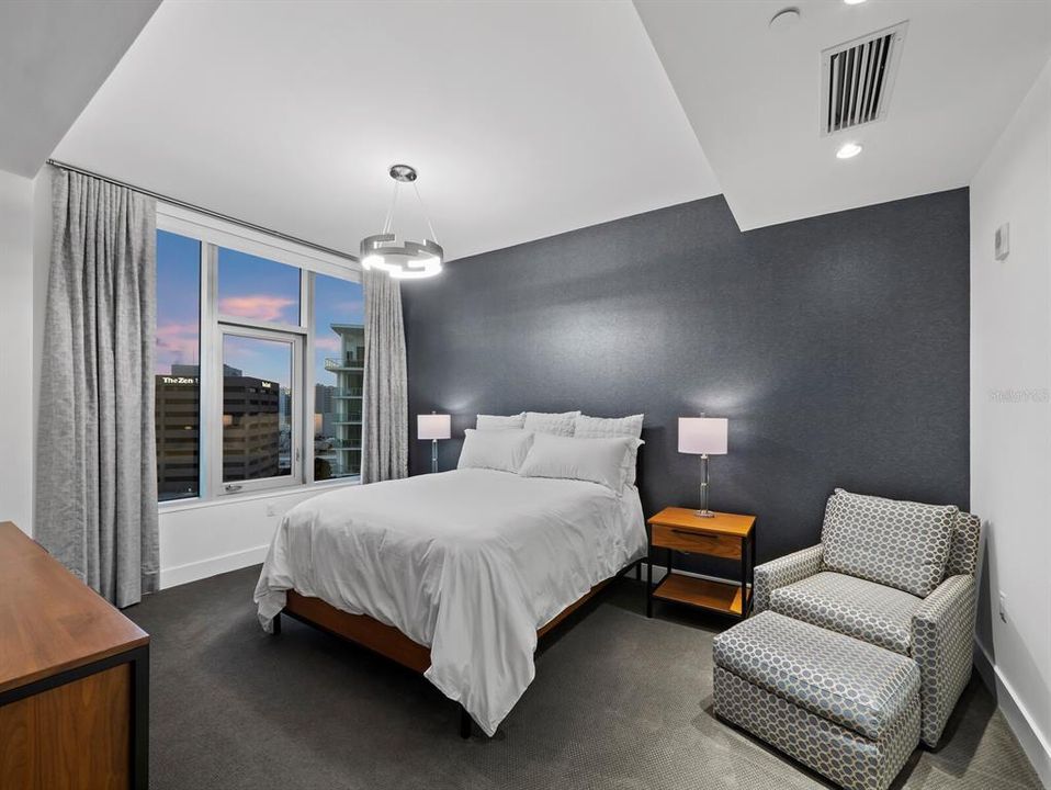 For Sale: $1,875,000 (2 beds, 2 baths, 1893 Square Feet)