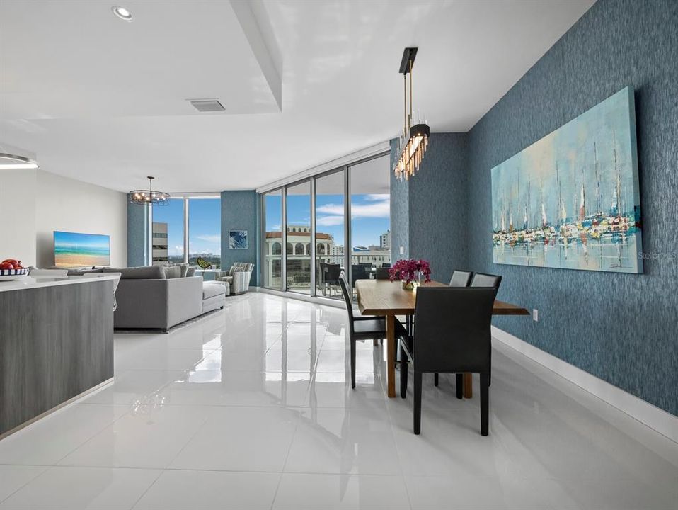 For Sale: $1,875,000 (2 beds, 2 baths, 1893 Square Feet)