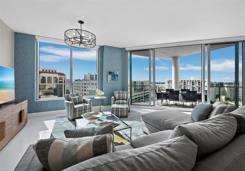 For Sale: $1,875,000 (2 beds, 2 baths, 1893 Square Feet)