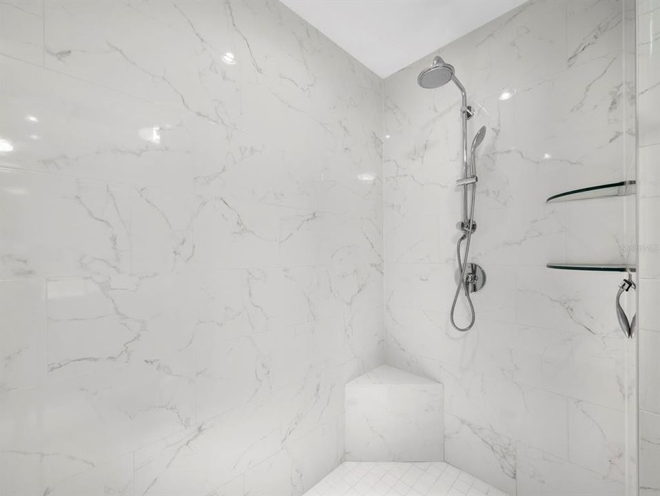 For Sale: $1,875,000 (2 beds, 2 baths, 1893 Square Feet)