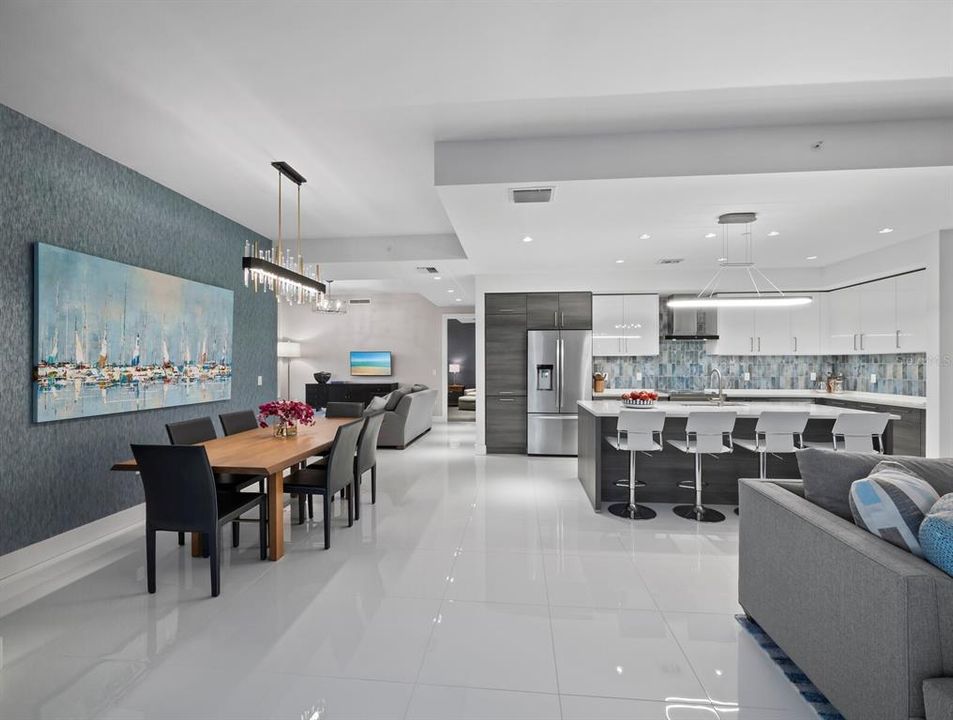 For Sale: $1,875,000 (2 beds, 2 baths, 1893 Square Feet)