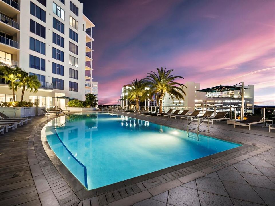 For Sale: $1,875,000 (2 beds, 2 baths, 1893 Square Feet)