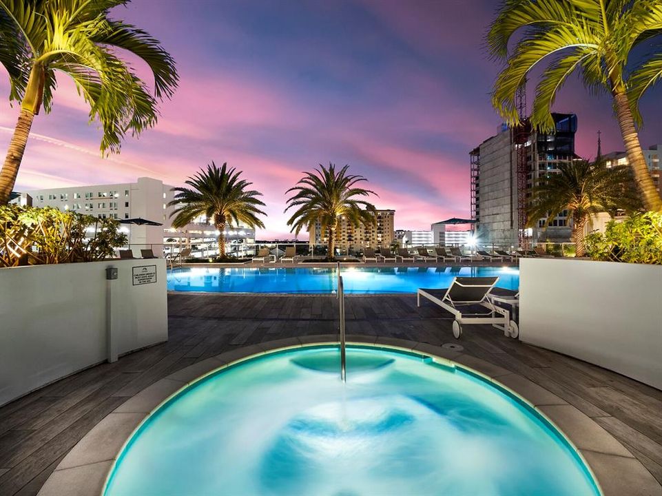 For Sale: $1,875,000 (2 beds, 2 baths, 1893 Square Feet)