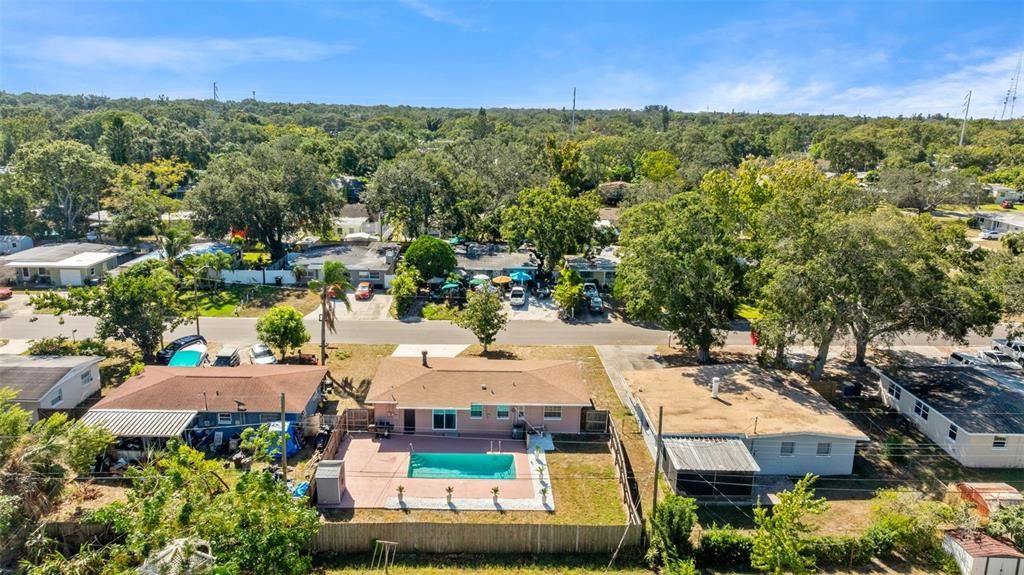 Под контрактом: $330,000 (3 спален, 1 ванн, 988 Квадратных фут)