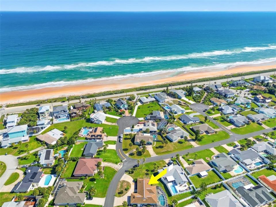 Active With Contract: $399,900 (3 beds, 2 baths, 1974 Square Feet)