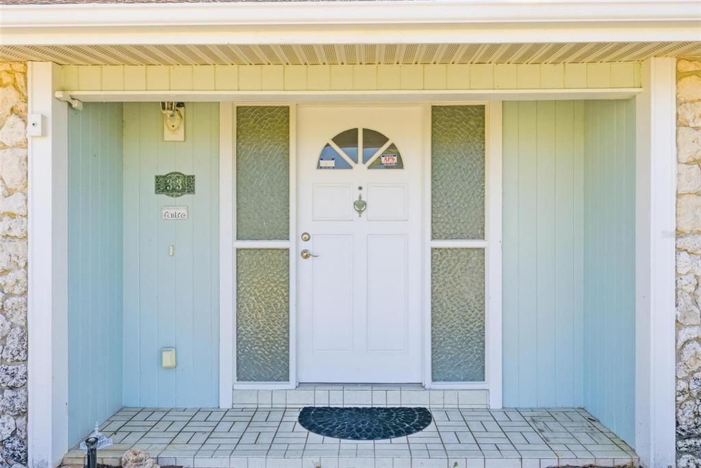 Active With Contract: $399,900 (3 beds, 2 baths, 1974 Square Feet)