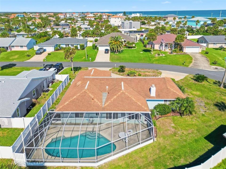 Active With Contract: $399,900 (3 beds, 2 baths, 1974 Square Feet)