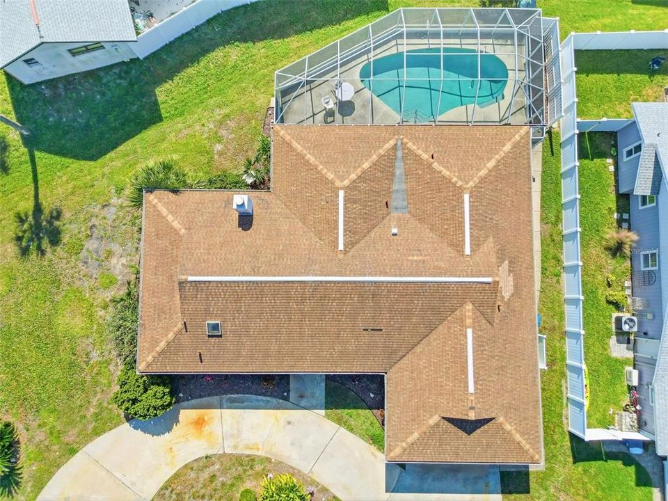 Active With Contract: $399,900 (3 beds, 2 baths, 1974 Square Feet)