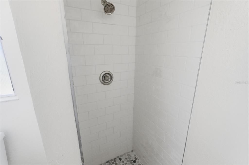 Active With Contract: $399,900 (3 beds, 2 baths, 1974 Square Feet)