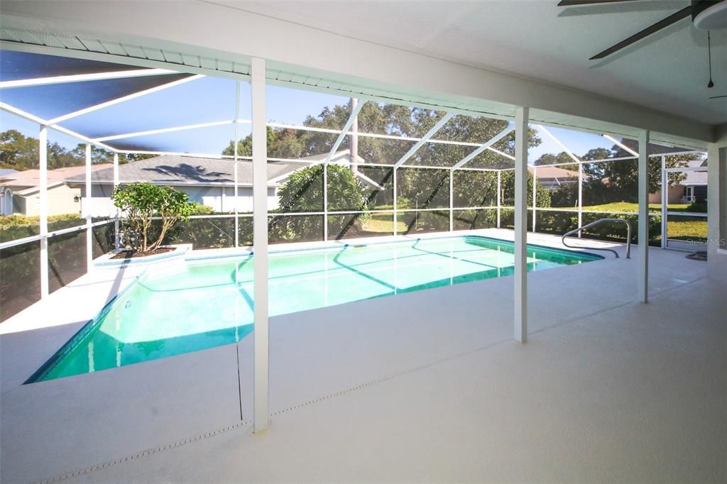 For Sale: $399,900 (3 beds, 2 baths, 1926 Square Feet)