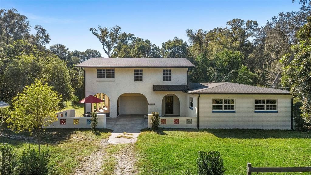 For Sale: $335,000 (5 beds, 3 baths, 2817 Square Feet)