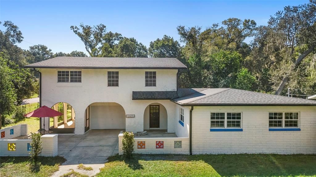 For Sale: $335,000 (5 beds, 3 baths, 2817 Square Feet)