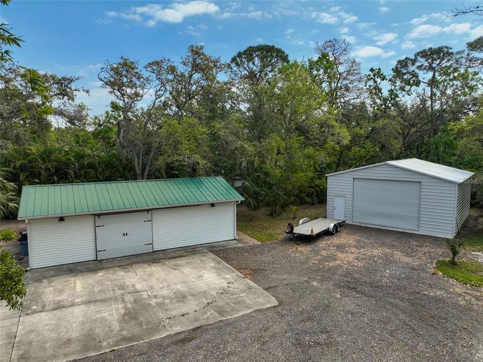 Active With Contract: $560,000 (2 beds, 1 baths, 1283 Square Feet)