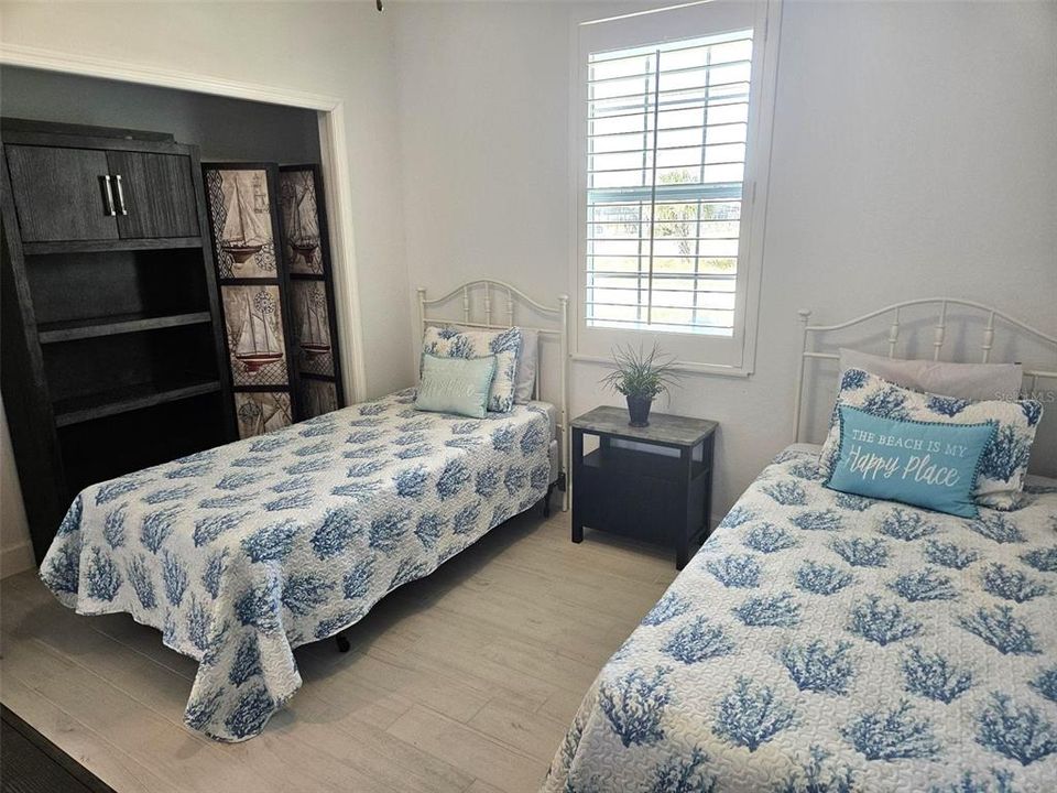 For Rent: $2,500 (3 beds, 2 baths, 1287 Square Feet)