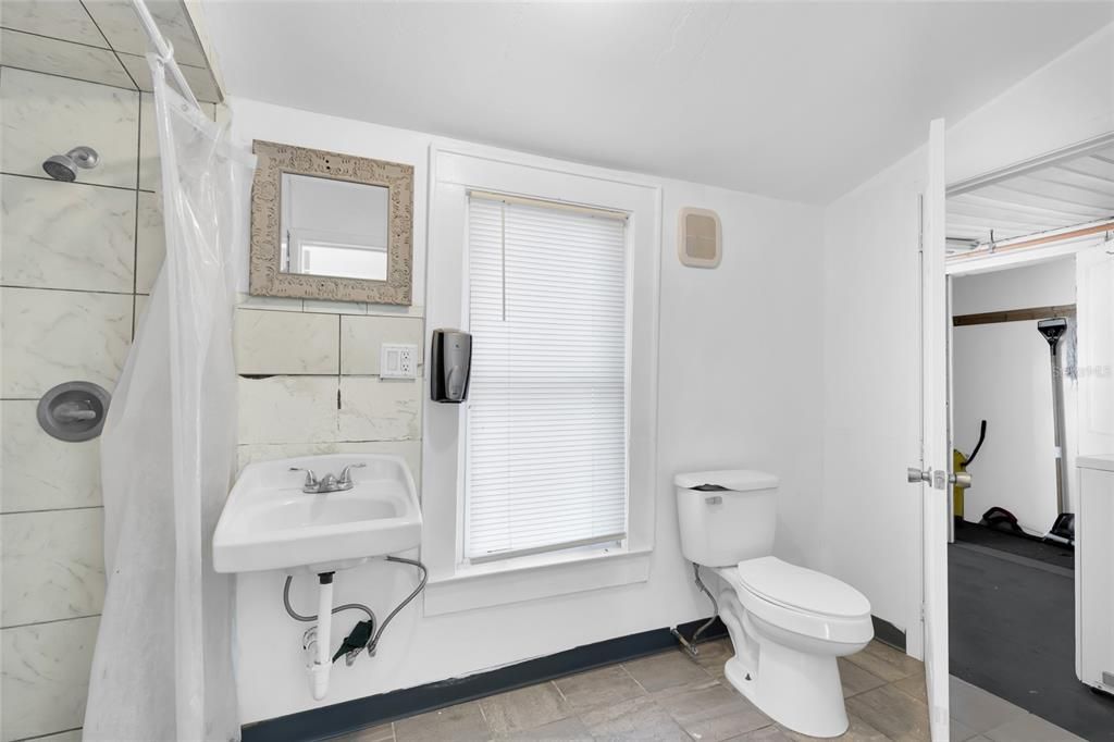 For Sale: $400,000 (0 beds, 0 baths, 4756 Square Feet)