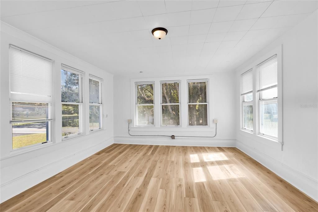 For Sale: $400,000 (0 beds, 0 baths, 4756 Square Feet)