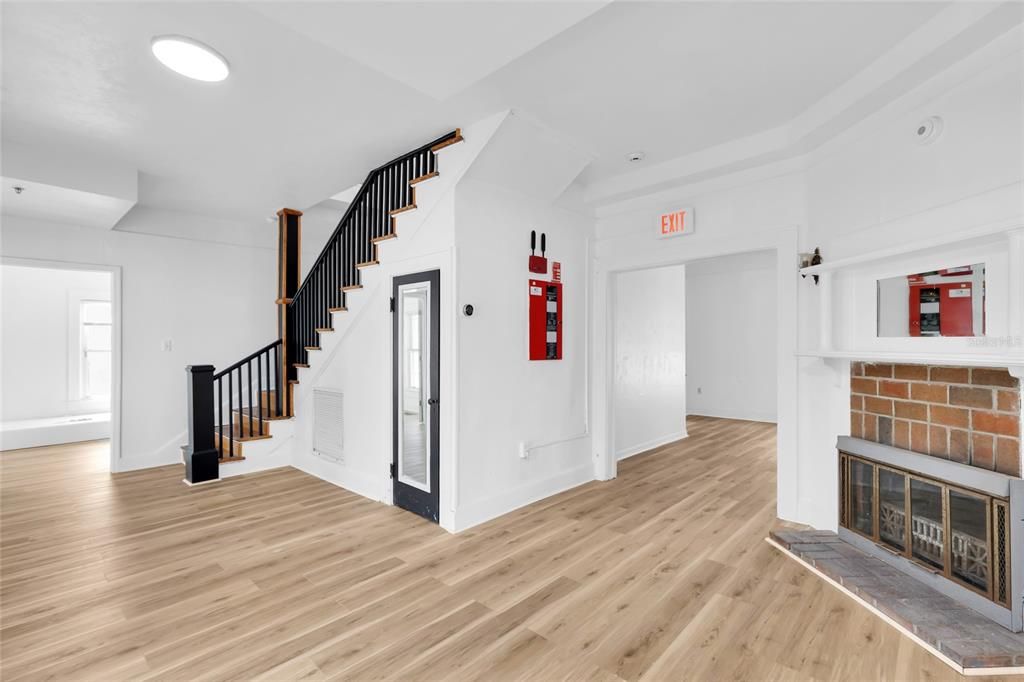 For Sale: $400,000 (0 beds, 0 baths, 4756 Square Feet)