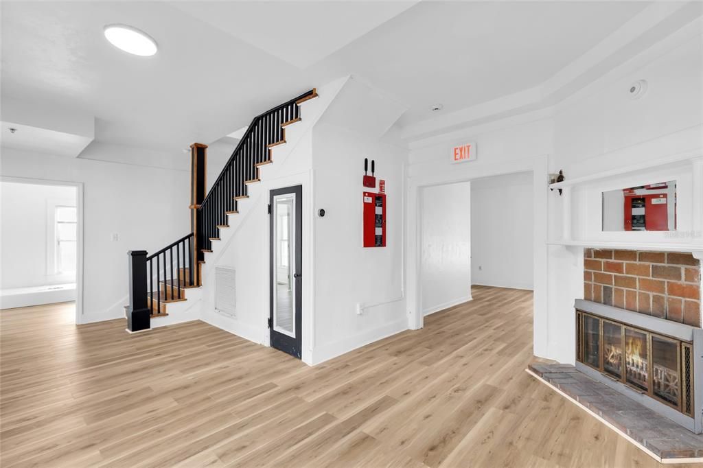 For Sale: $400,000 (0 beds, 0 baths, 4756 Square Feet)