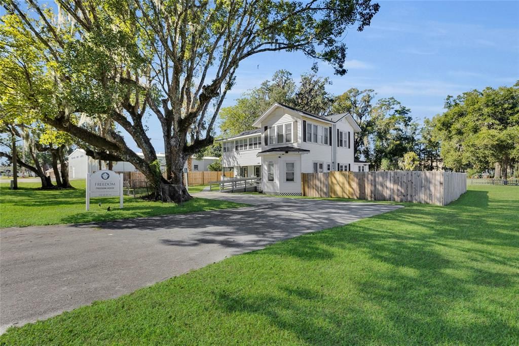 For Sale: $400,000 (0 beds, 0 baths, 4756 Square Feet)