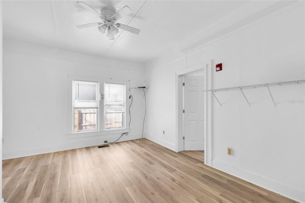 For Sale: $400,000 (0 beds, 0 baths, 4756 Square Feet)