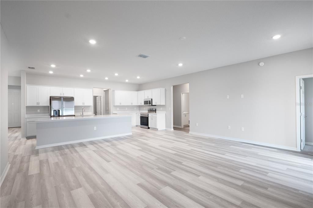 Active With Contract: $350,900 (4 beds, 2 baths, 2356 Square Feet)