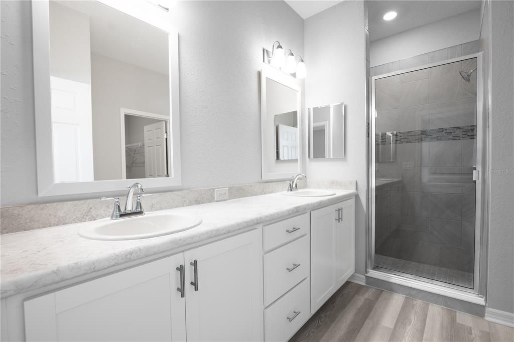 Active With Contract: $350,900 (4 beds, 2 baths, 2356 Square Feet)