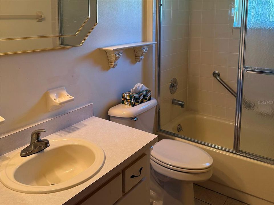 待售: $75,000 (2 贝兹, 2 浴室, 1292 平方英尺)