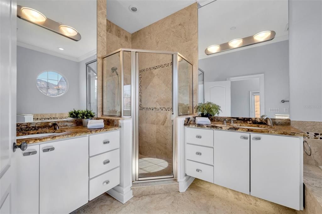 For Sale: $845,000 (3 beds, 3 baths, 2116 Square Feet)