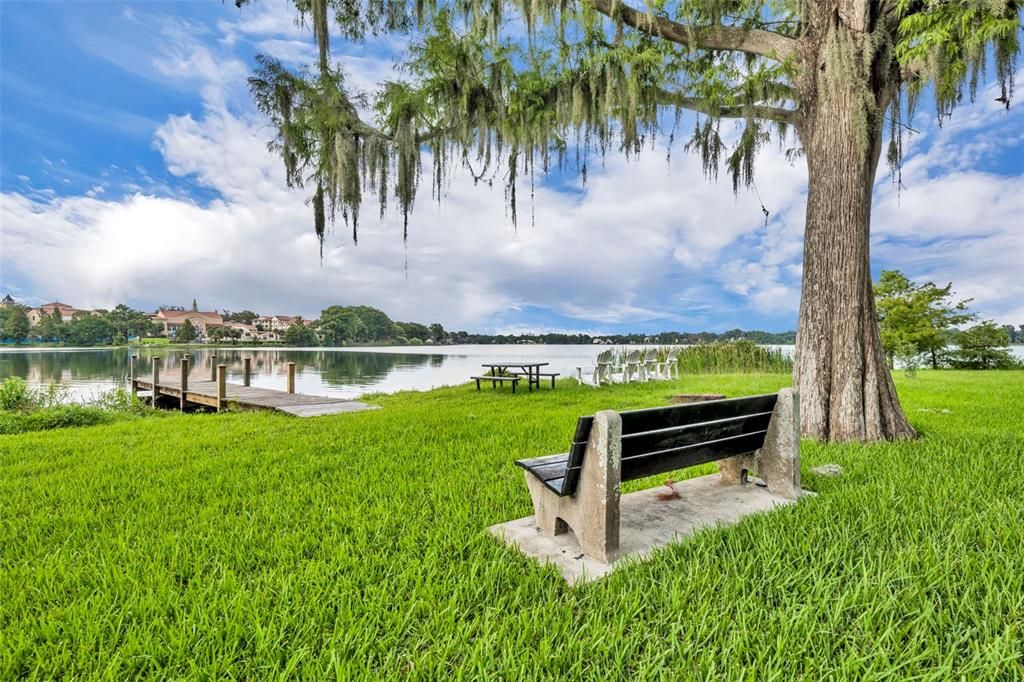 For Sale: $845,000 (3 beds, 3 baths, 2116 Square Feet)