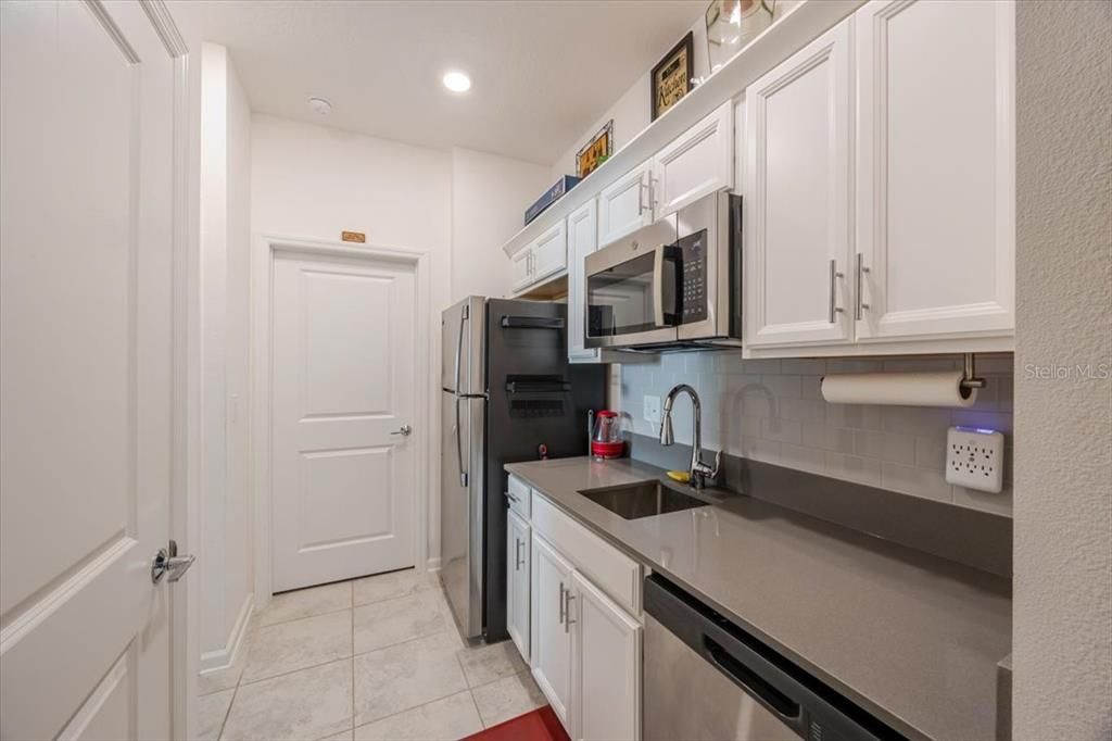 For Sale: $420,990 (4 beds, 3 baths, 2110 Square Feet)