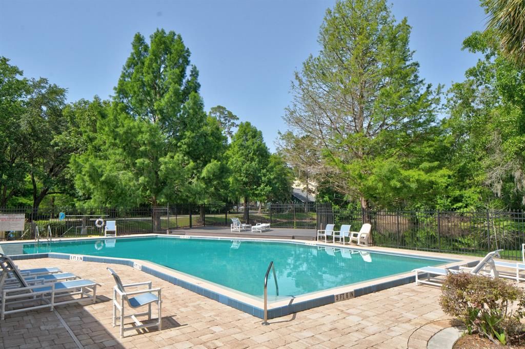 На продажу: $325,000 (3 спален, 2 ванн, 1584 Квадратных фут)