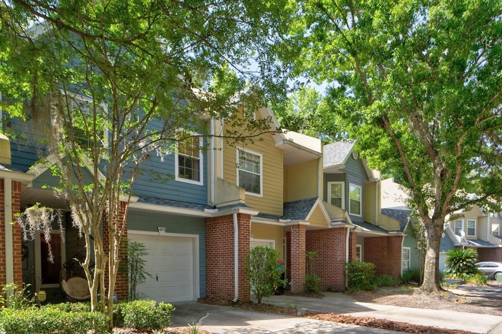 На продажу: $325,000 (3 спален, 2 ванн, 1584 Квадратных фут)