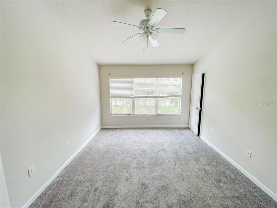 For Rent: $1,999 (3 beds, 2 baths, 1596 Square Feet)