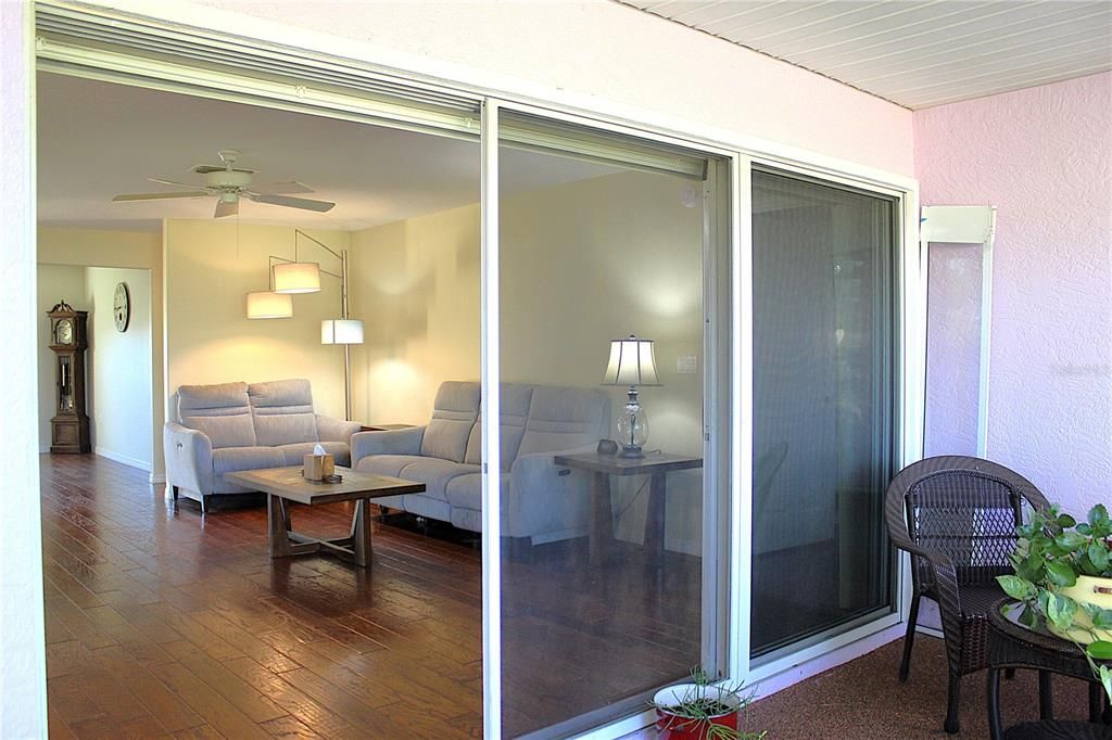 For Sale: $180,500 (2 beds, 2 baths, 1504 Square Feet)