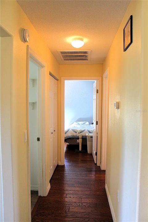 For Sale: $180,500 (2 beds, 2 baths, 1504 Square Feet)