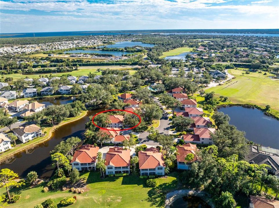 待售: $239,900 (2 贝兹, 2 浴室, 1327 平方英尺)