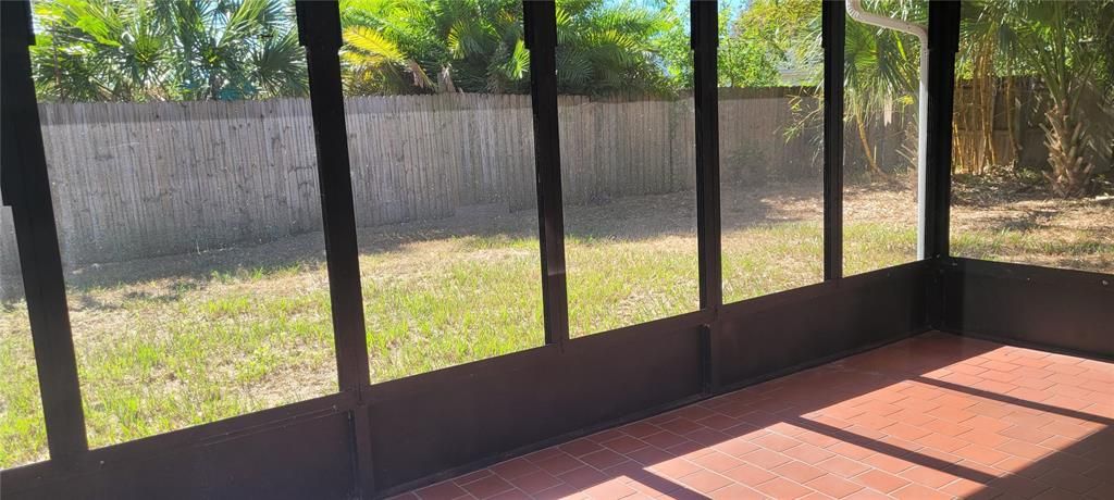 出租: $2,100 (4 贝兹, 2 浴室, 1481 平方英尺)