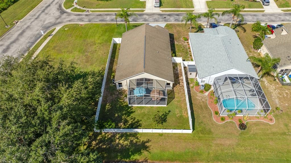 For Sale: $369,900 (4 beds, 3 baths, 1911 Square Feet)