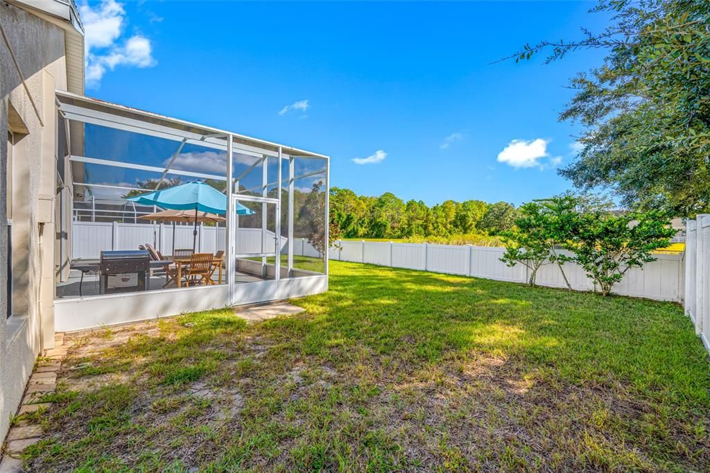 For Sale: $369,900 (4 beds, 3 baths, 1911 Square Feet)