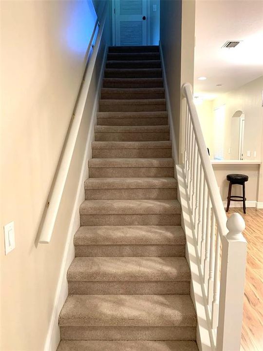 For Rent: $2,150 (2 beds, 1 baths, 1272 Square Feet)