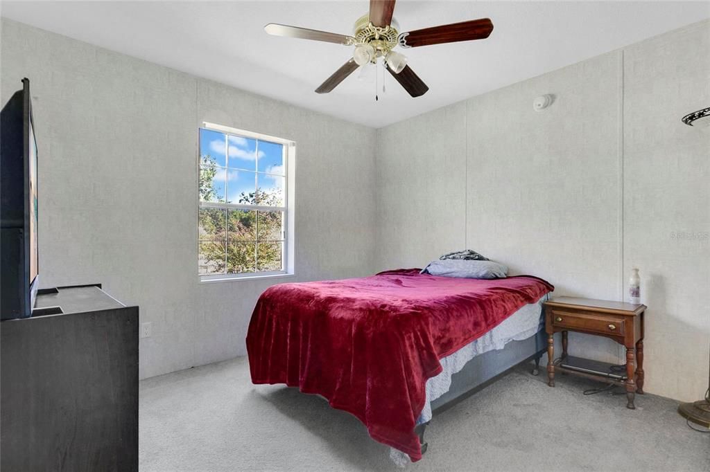 For Sale: $155,000 (4 beds, 2 baths, 1620 Square Feet)