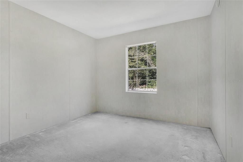 For Sale: $155,000 (4 beds, 2 baths, 1620 Square Feet)